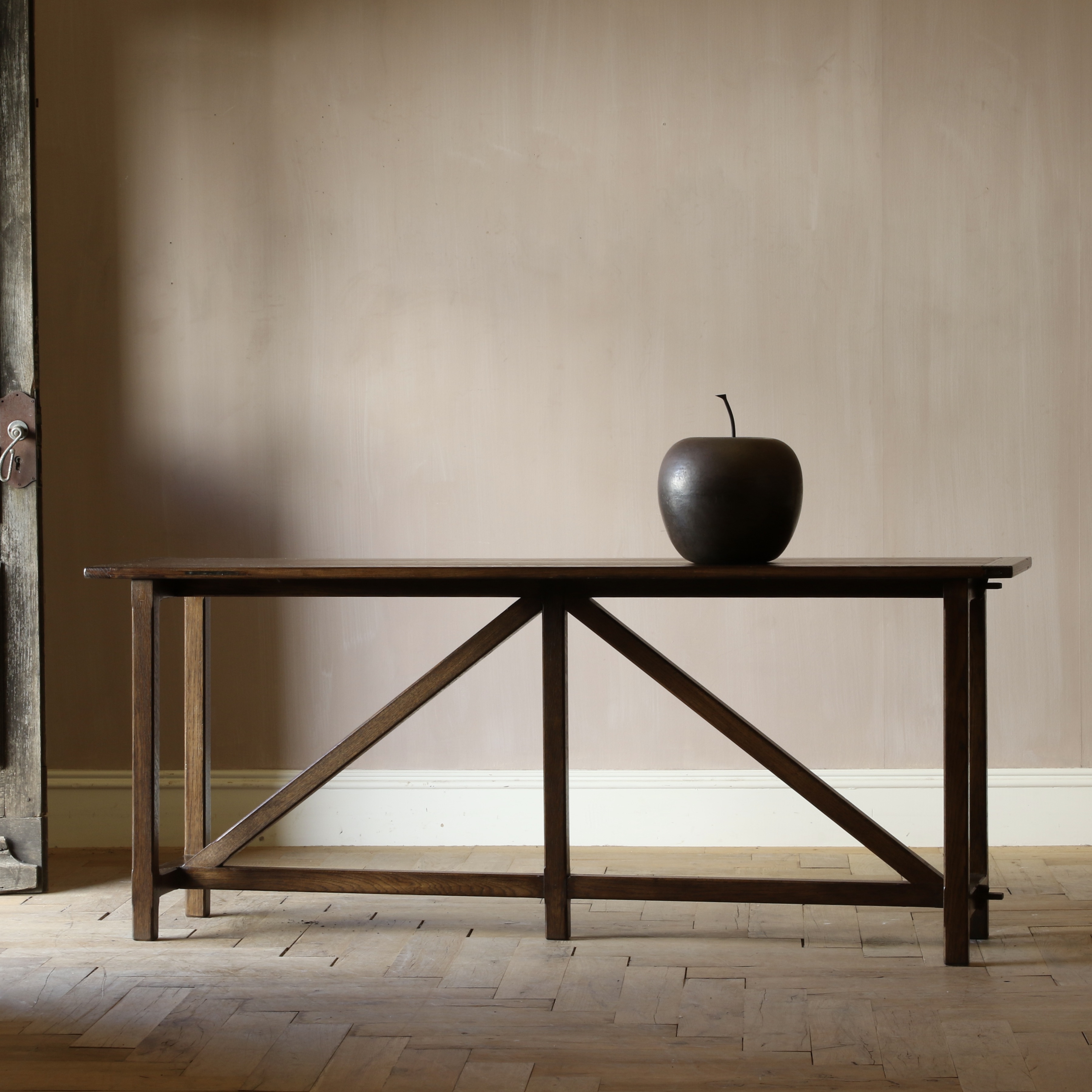 151-52 - Avignon Side Table // JS Editions